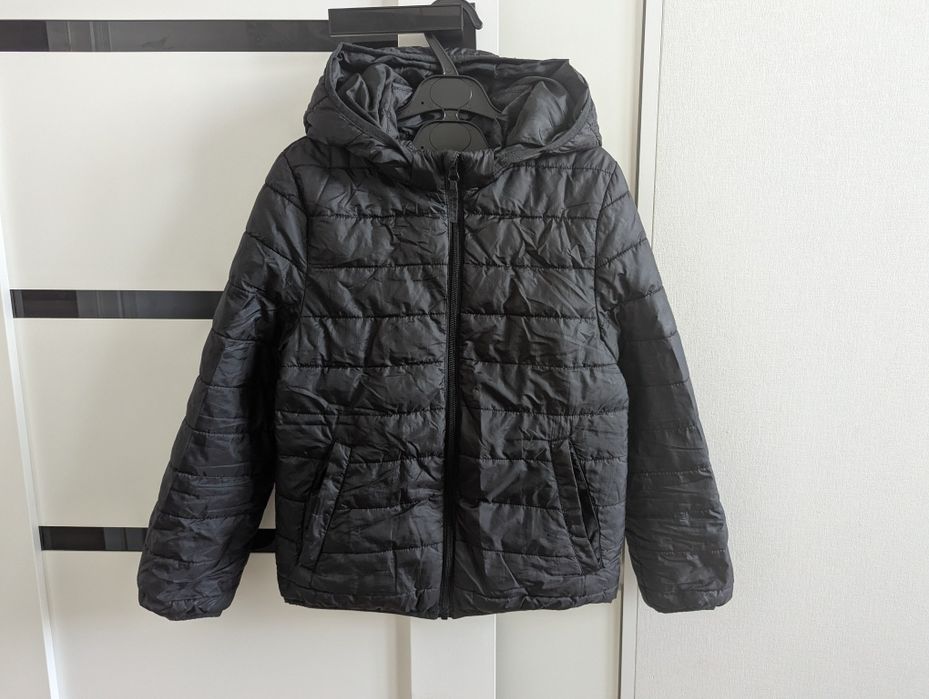 Демісезонна куртка H&M 9-10р