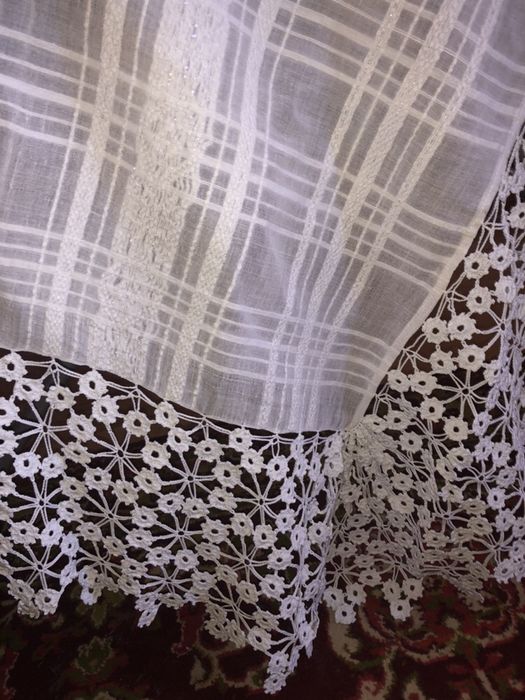 Итальянская скатерть ручной работы