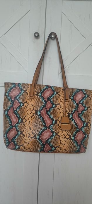 Piękna duża torebka Puccini
