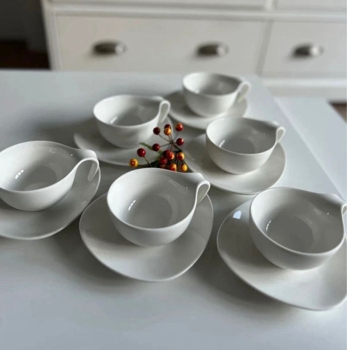 Filiżanki ze spodkami Porcelana 6 kompletow białe 150ml