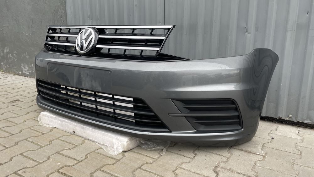 Бампер передній Caddy розборка Каді Туран