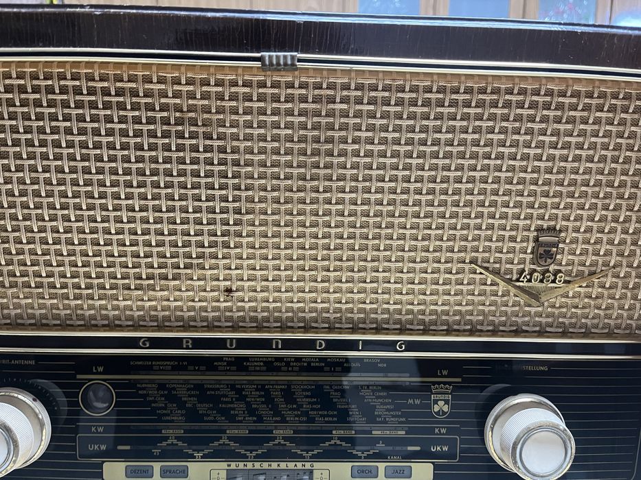 Rádio Grundig 4038