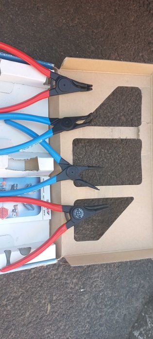 Съемники стопорных колец Gedore (Германия)