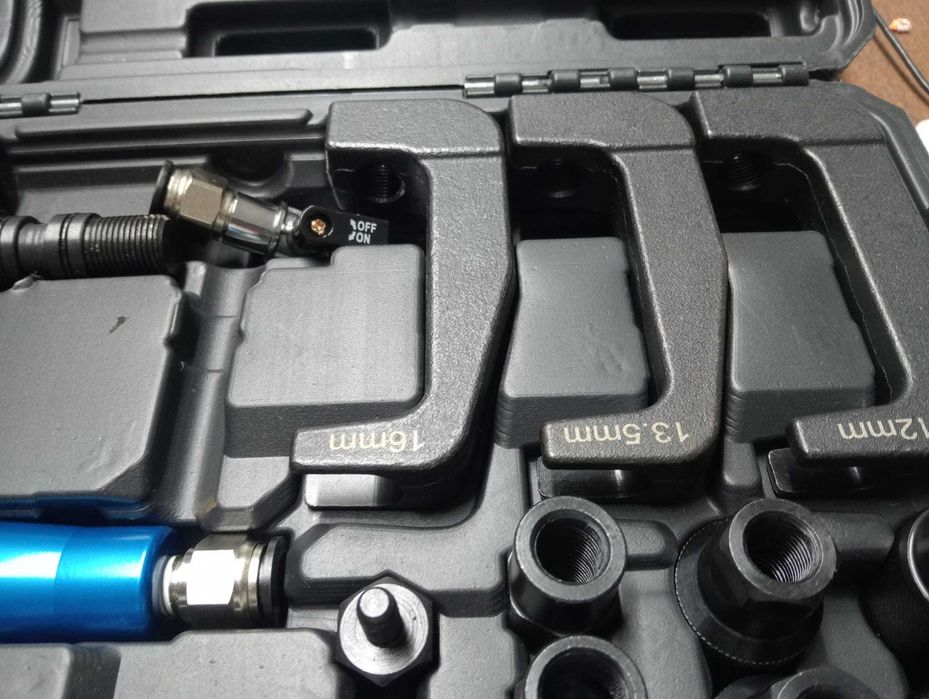 Extrator Pneumático de Injetores Profissional–99% Compatibilidade–NOVO