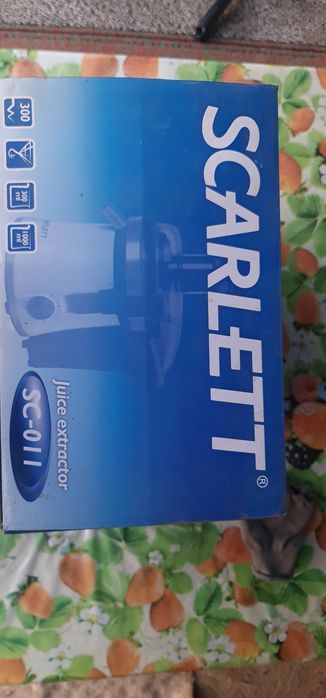 Соковыжималка Scarlett SC - 011