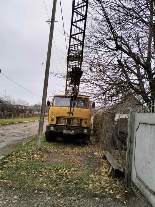 Под разбор  автокран МАЗ 500