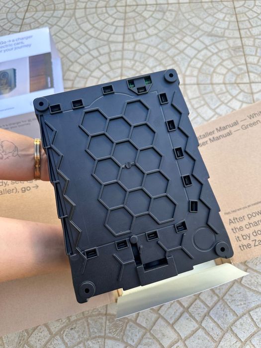 Carregador parede para carro elétrico - Zaptec Go