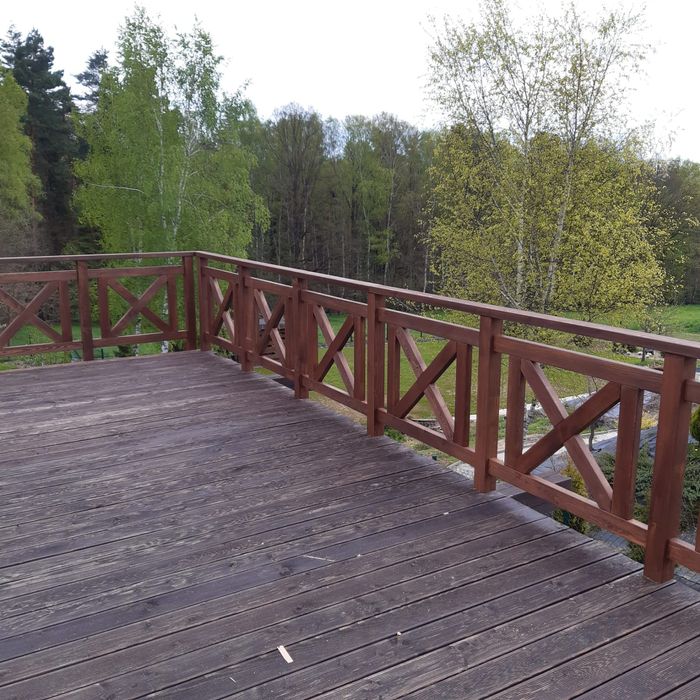Balustrada drewniana krzyżowa