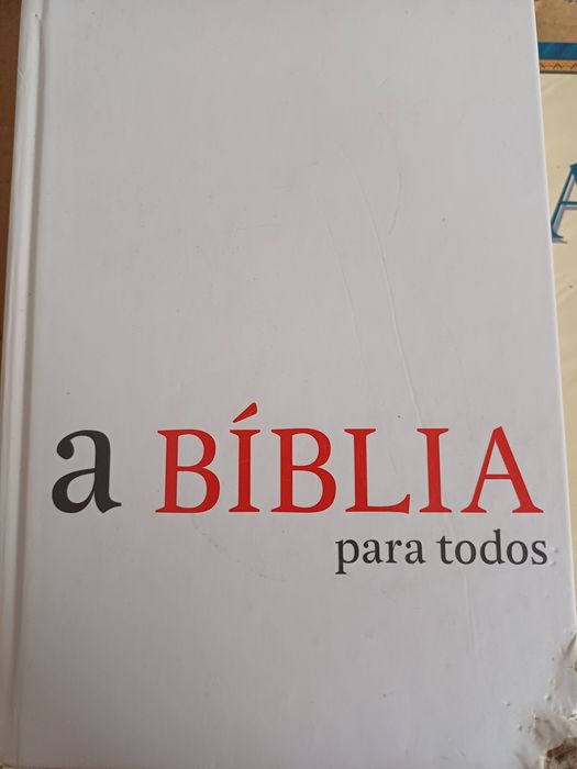 Dois luvros da Biblia