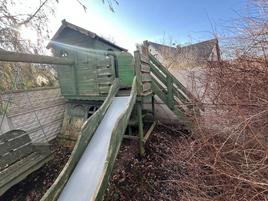 Oddam za darmo domek dla dzieci hustawka zjezdzalnia