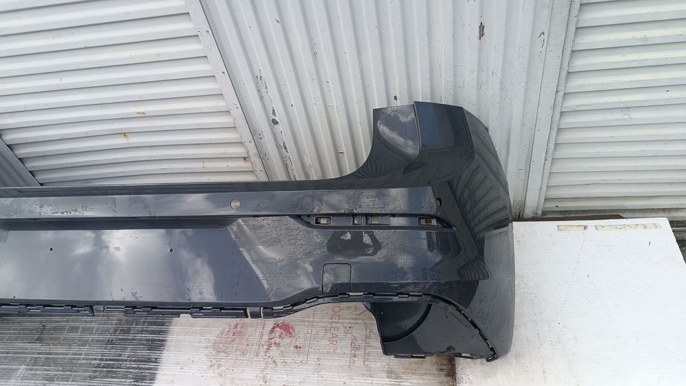 Vendo parachoque de trás VW golf 8 GTI ano 2022
