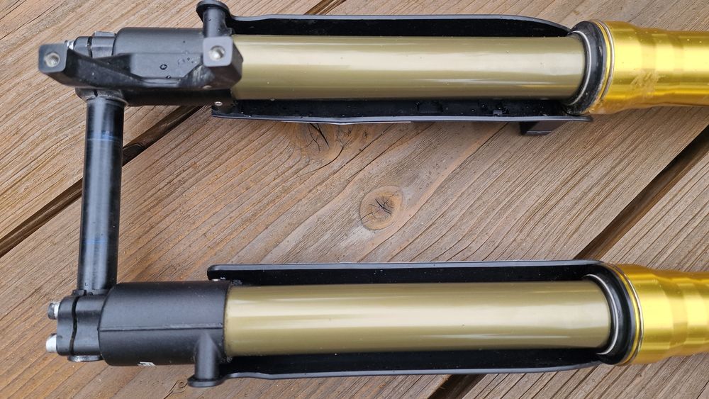 Fastace 2.0 gold surron fox amortyzator manitou