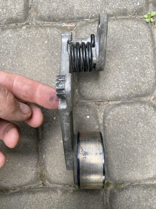 Механізм натяжителя ремня (верх, низ) Hyundai Sonata LF (2014-2017)