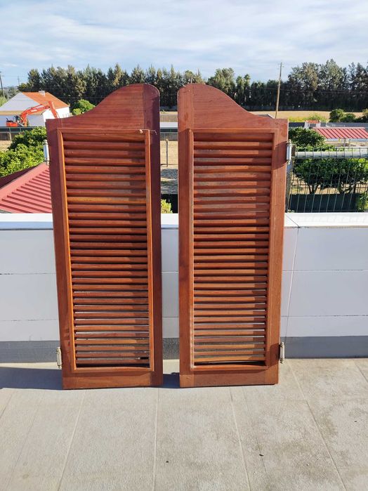Portas vai vem estilo taberna