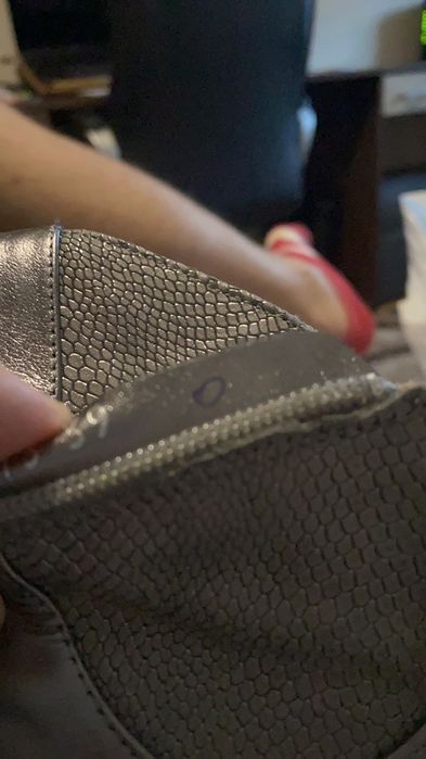 Nowe skórzane botki na słupku Eksbut r. 39