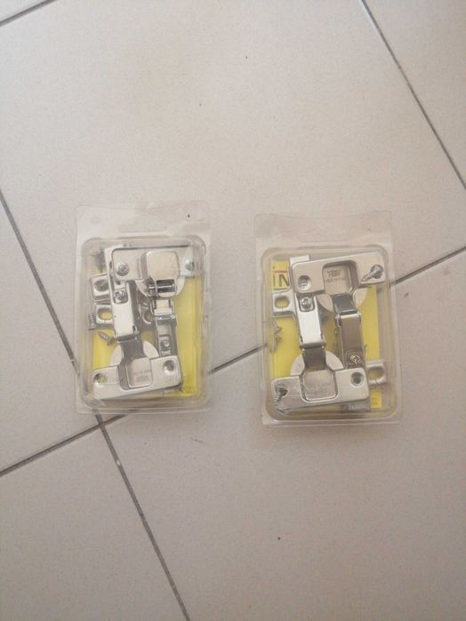 2 cx Dobradiças boqueladas recta 8