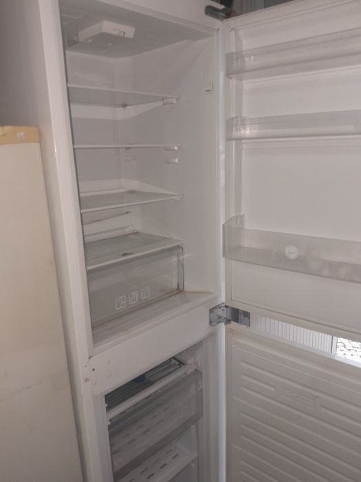 Combinado Hoover de 2 portas  100€