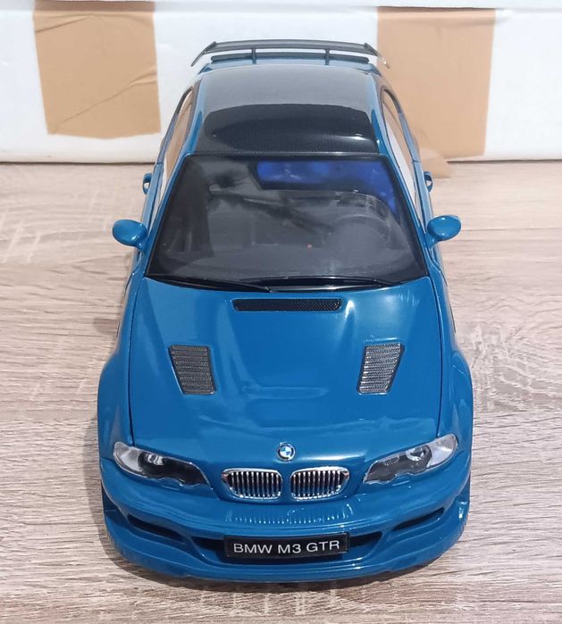 Miniatura kyosho 1/18