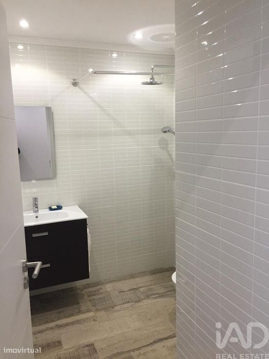 Apartamento T2 em Misericórdia de 63,88 m2