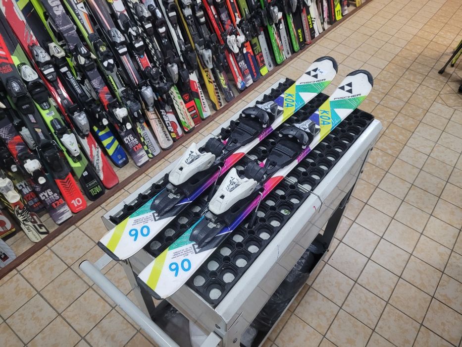 Narty Fischer KOA 90cm Sklep Serwis Wypożyczalnia Katowice Pokoju 17