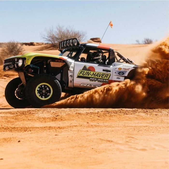 Радіокерована машина FMS 1:7 Ford Bronco RTR EB Brushless 4WD Short Course Truck RS