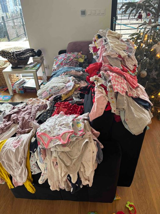 Setki sztuk odzieży dla dziewczynki 0-5 lat