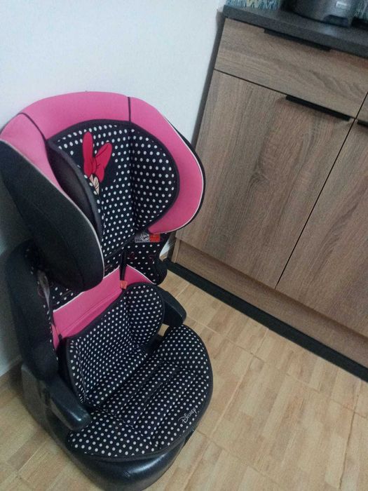 Cadeira auto Minie muito confortável em ótimo estado