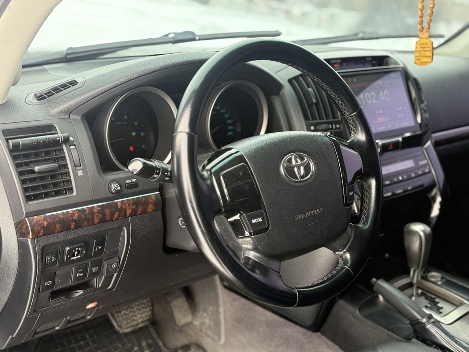 Toyota Lend Cruiser 200, 4.7 Газ/Бенз.