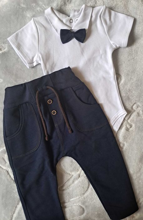 Nowe body z muszką,  rozm. 80, białe, bawełniane,  do chrztu,