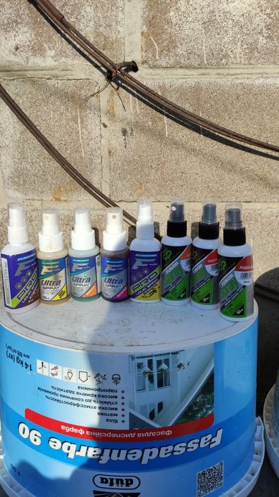 Продам  одним лотом