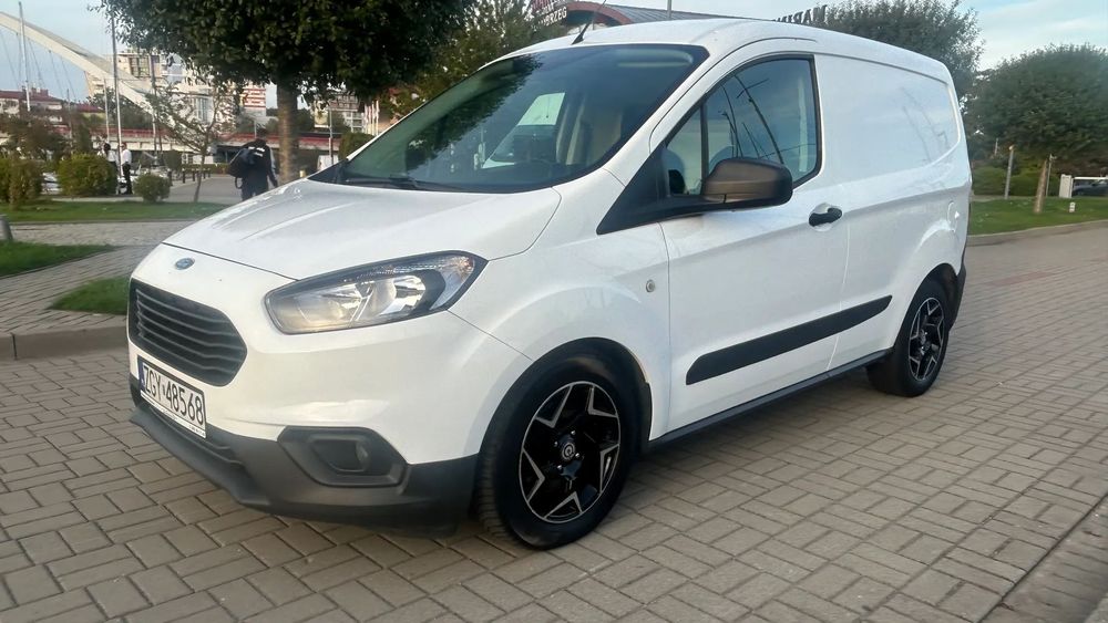 Ford Transit Courier  1,5 tdci-Klima-kamera-tempomat-Alu