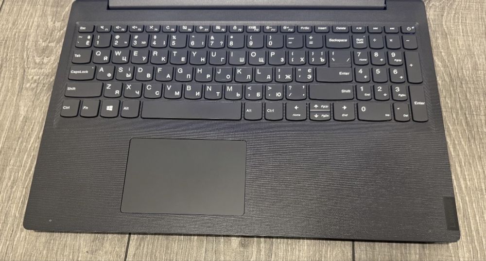 Lenovo i5 10-го покоління, 12Gb DDR4, нова SSD256Gb, налаштований.