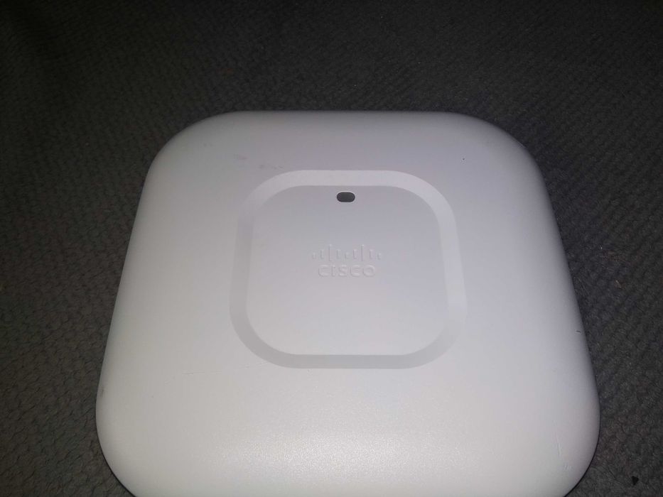 Cisco Access Point (AIR-CAP2702I-E-K9)