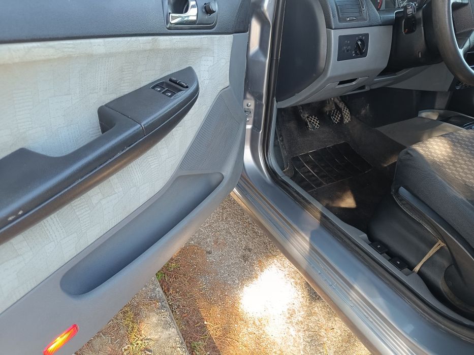 Skoda Fabia 1.9 TDI 100cv ATD - comercial - 2 lugares