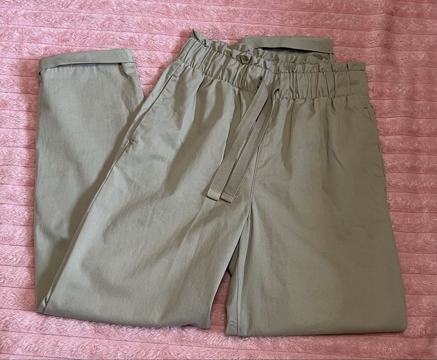 Штани в чудовому стані, оливковий колір, розмір 34