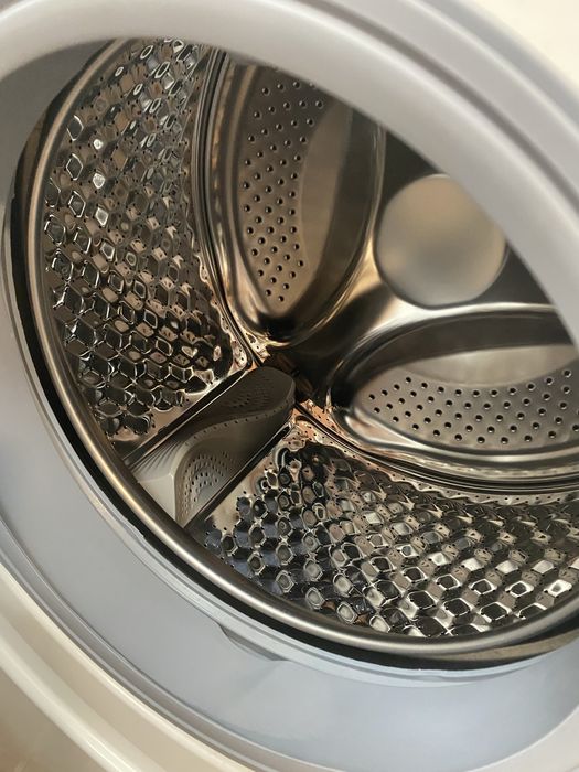 Máquina de Lavar Kunft – Como Nova (8kg)