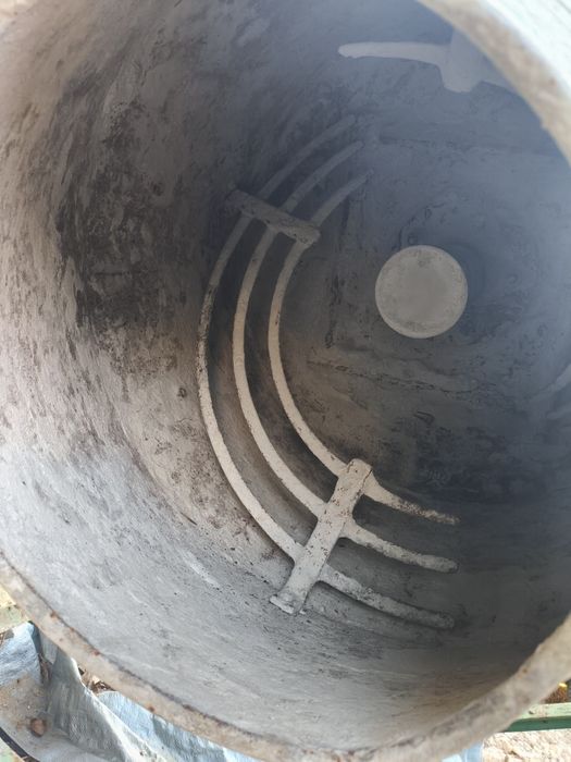 Betoniarka trójfazowa