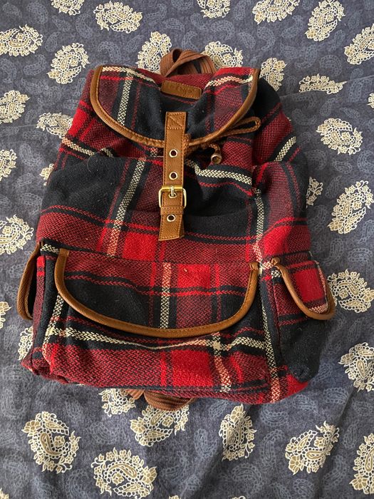 Женский прочный рюкзак в клеточку