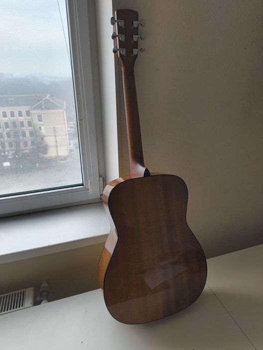 Акустична гітара Cort AF510 з чохлом і медіатором