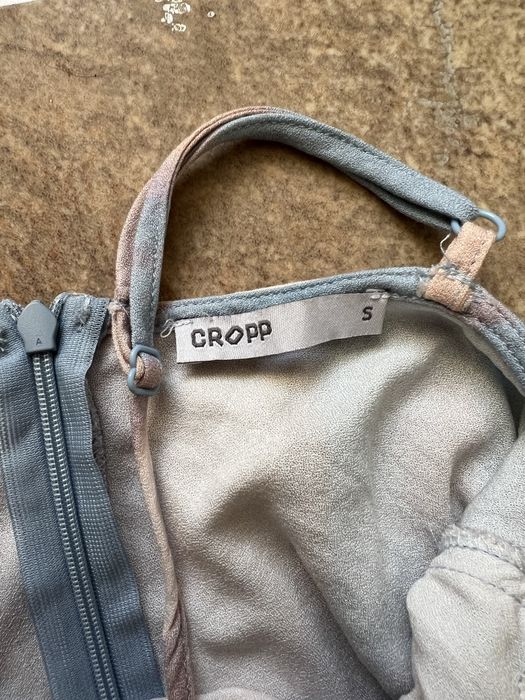 ніжна сукня, ніжних кольорів