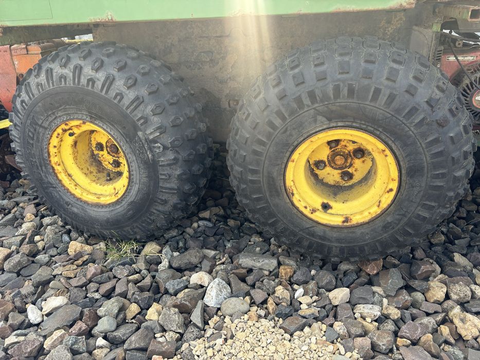 Paka pojemnik kontener kufer  John Deere AMT 622