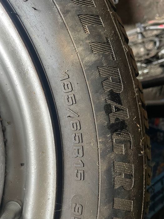 резина з дисками R 15 195/65 good year