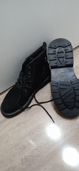 Демосезонні ботиночки, стильні,модні невагомі