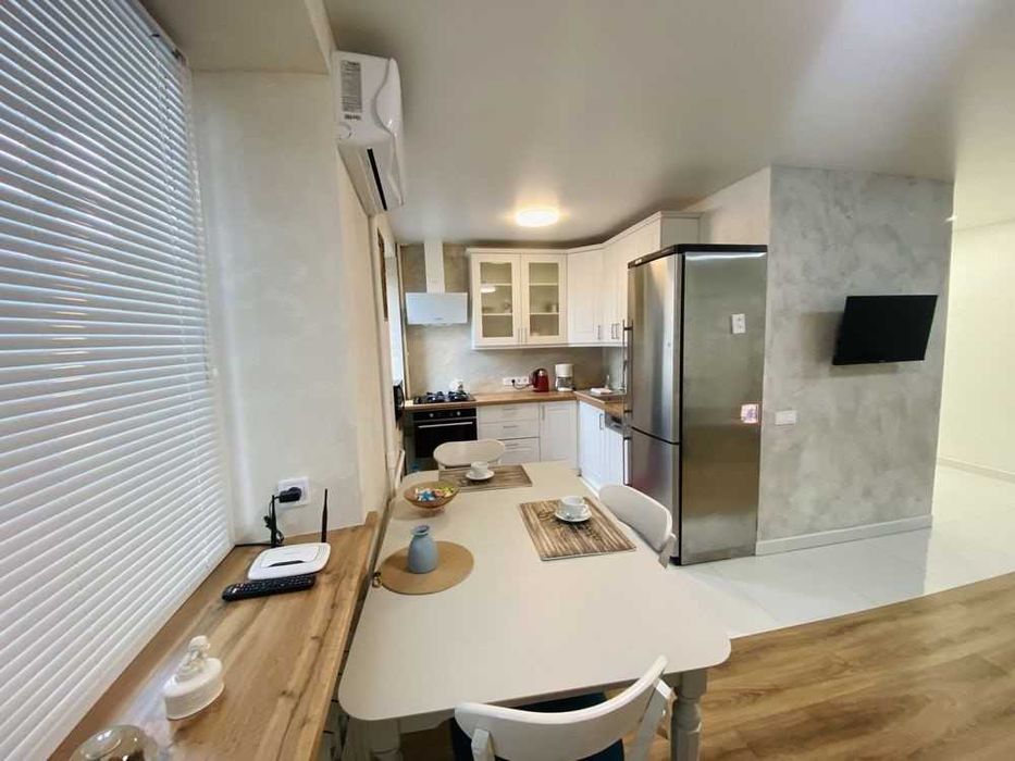 Здам 2к.квартиру р-н Робоча