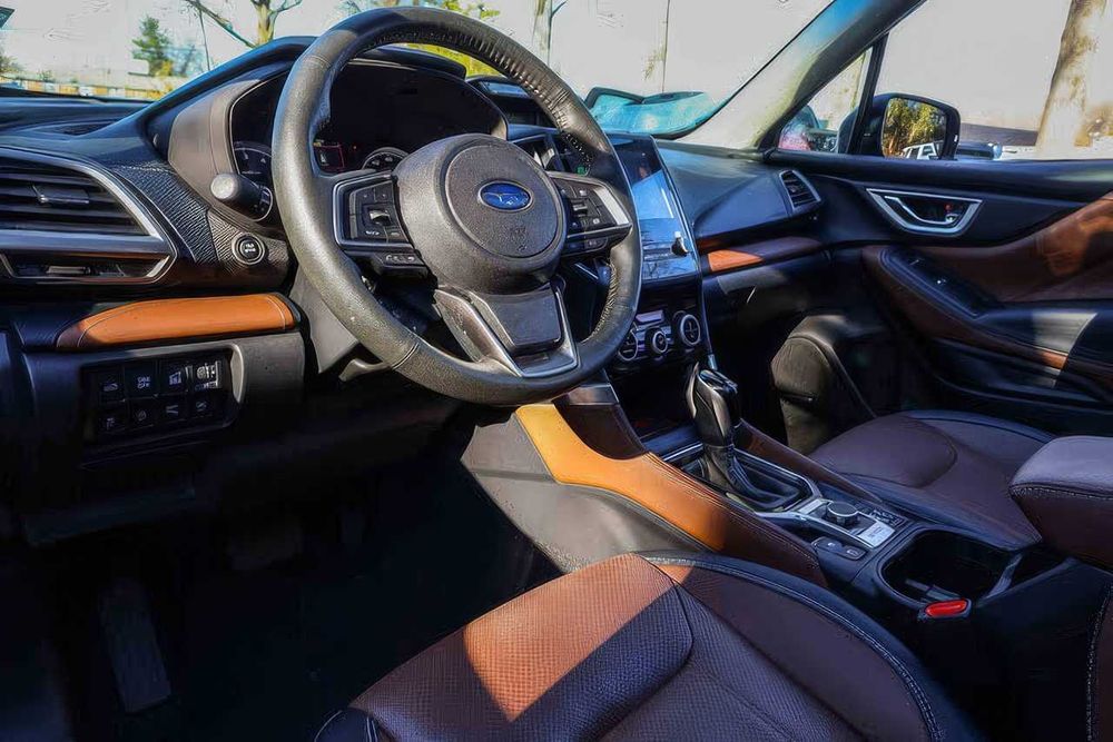 Subaru Forester Touring Crossover      2024