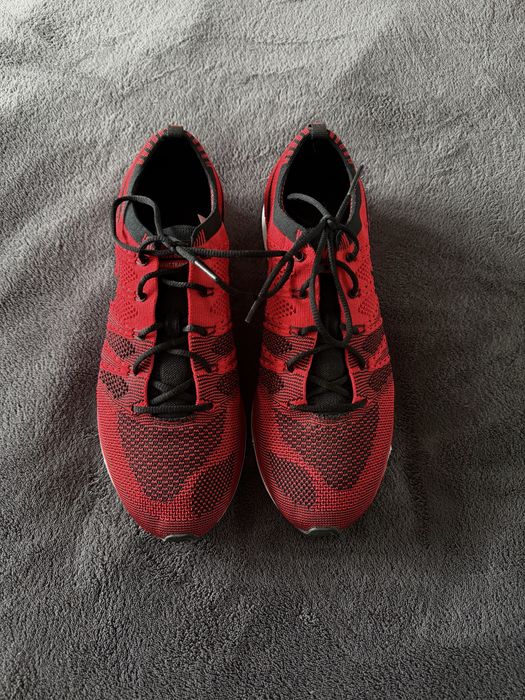 Buty nike flyknit trainer red czerwone 44