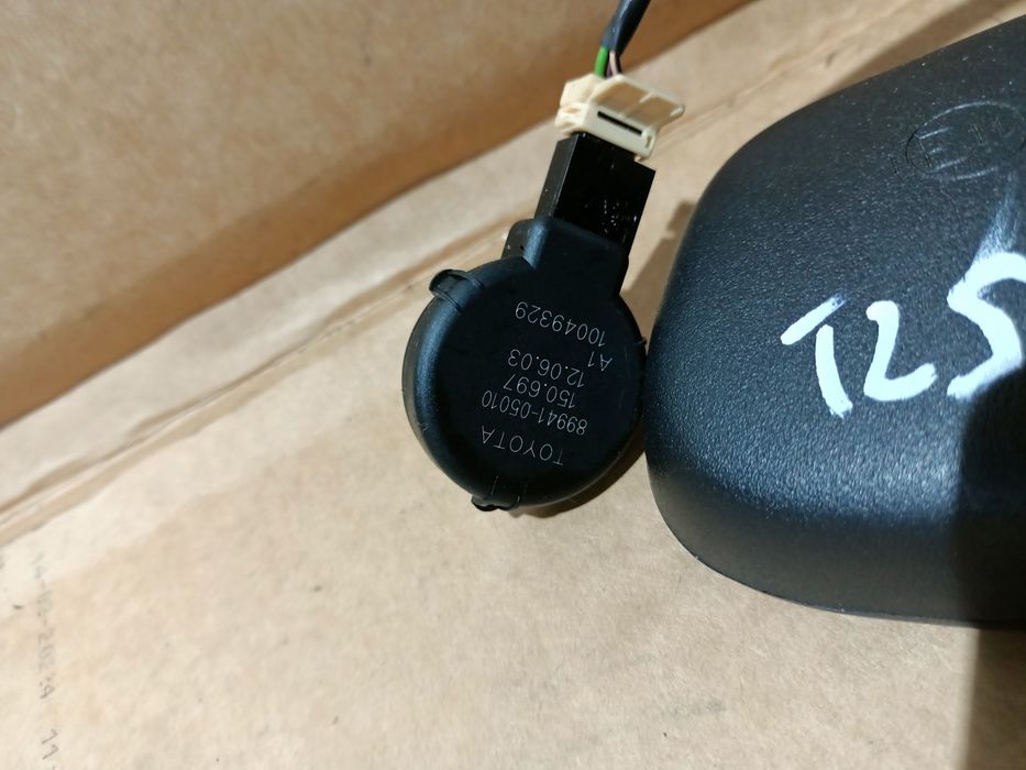 Lusterko wsteczne fotochromatyczne fotochrom Toyota Avensis T25