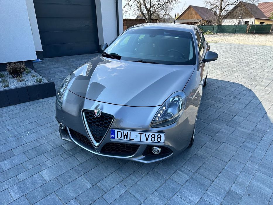 Alfa Romeo Giulietta 1.6JTd 120KM Lift Klimatronic Aluminiowe felgi Led