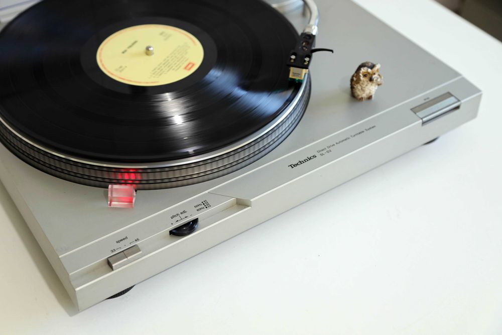 Technics SL-D2 Gira discos Direct Drive