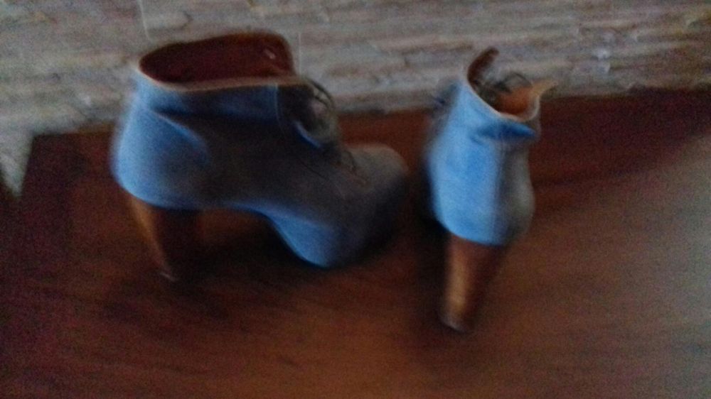 Botas em ganga n.37.5